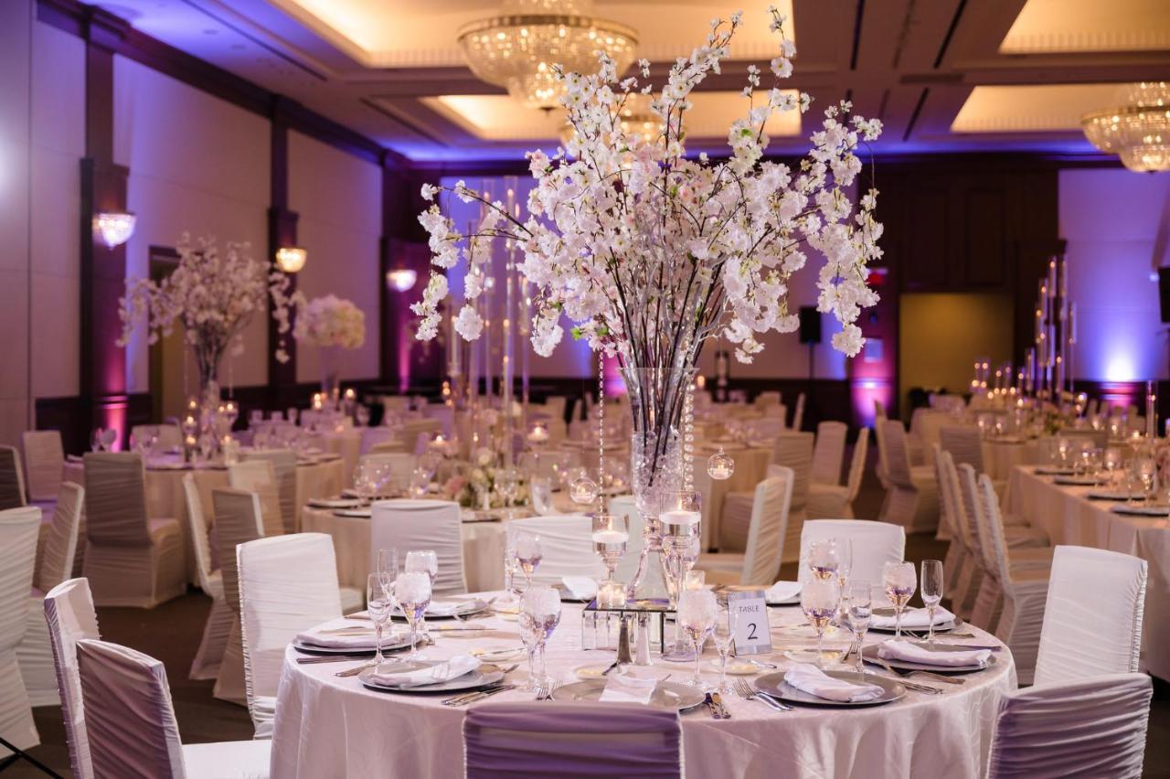 Intercontinental Cleveland By Ihg Hotel Exterior photo